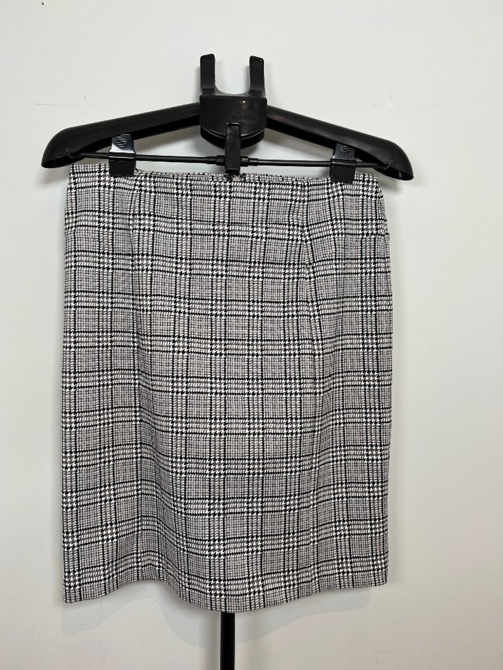 Michael Kors Plaid Houndstooth Pencil Skirt Medium M Black/White Fully lined